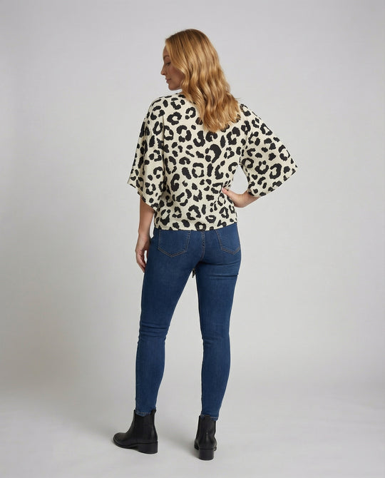Product 15566736261450 - back_view