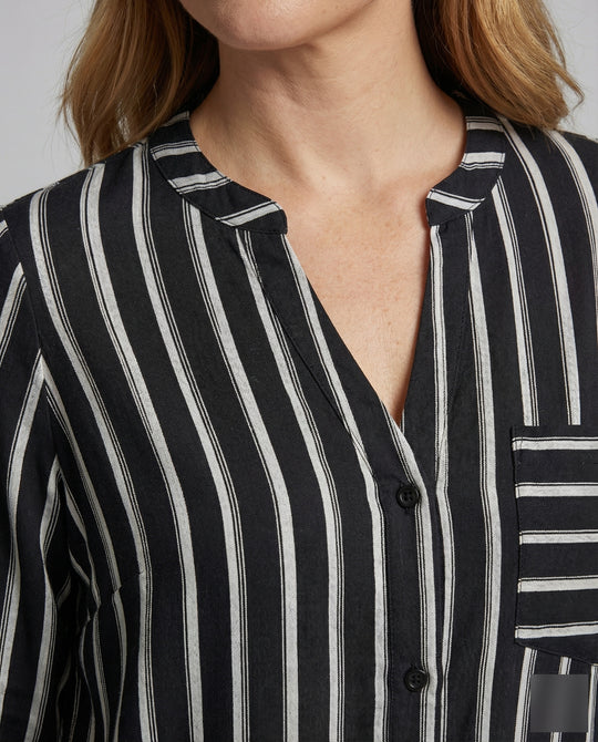 Product 15566736556362 - close_up_detail