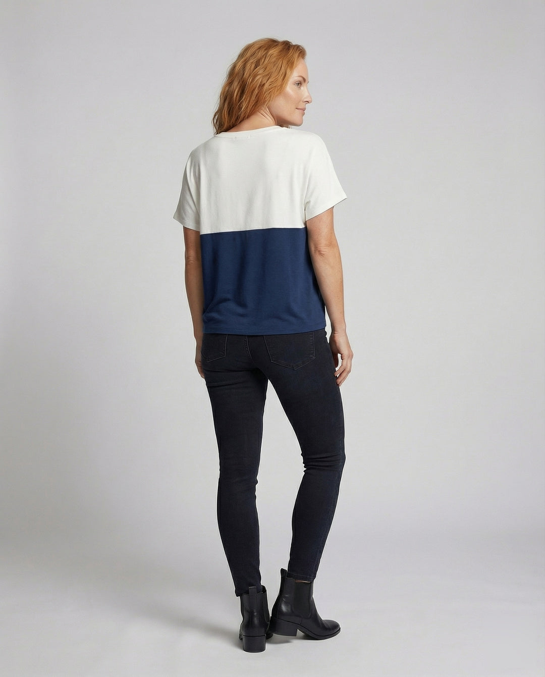 Product 15566737604938 - back_view