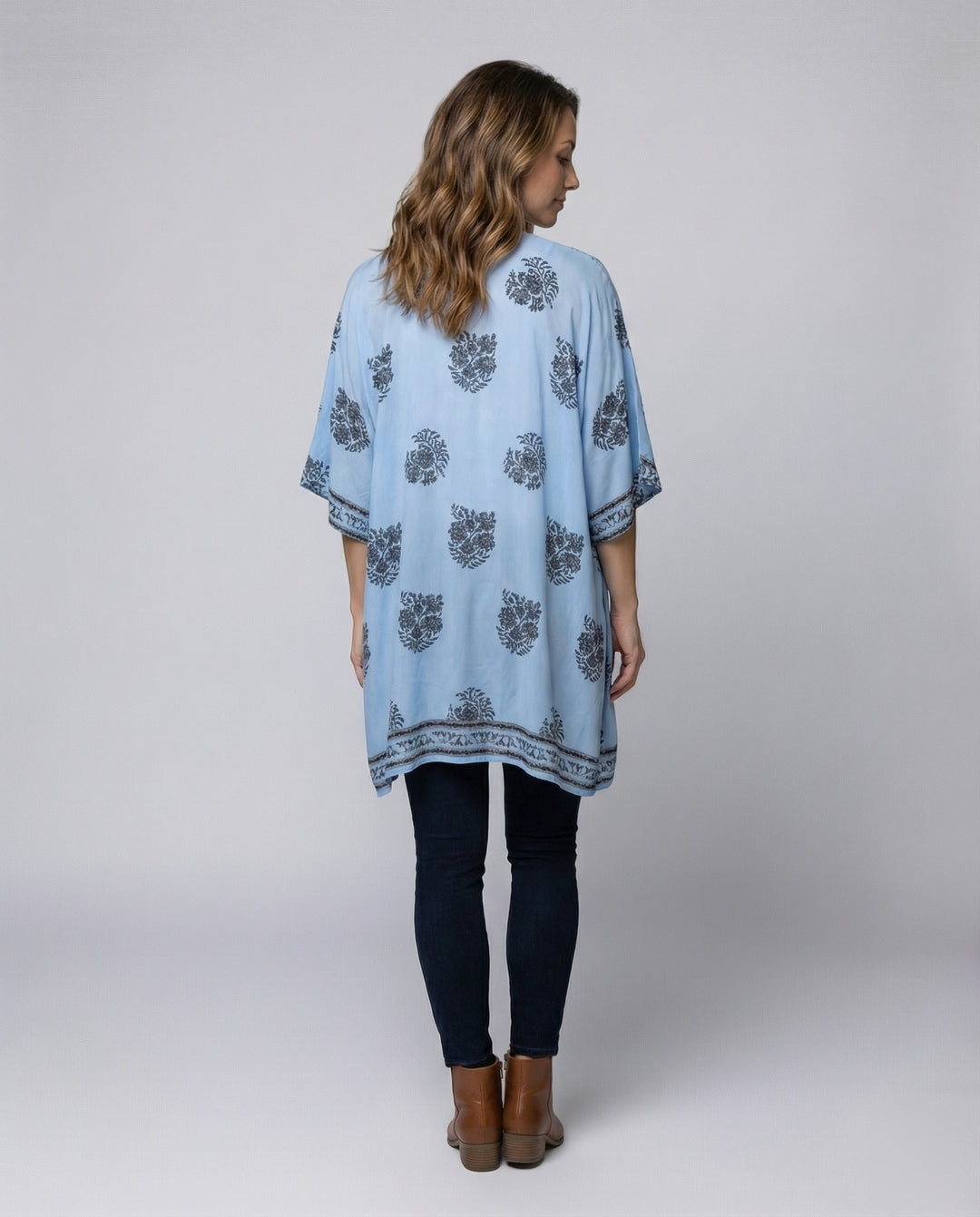 Product 15566738784586 - back_view
