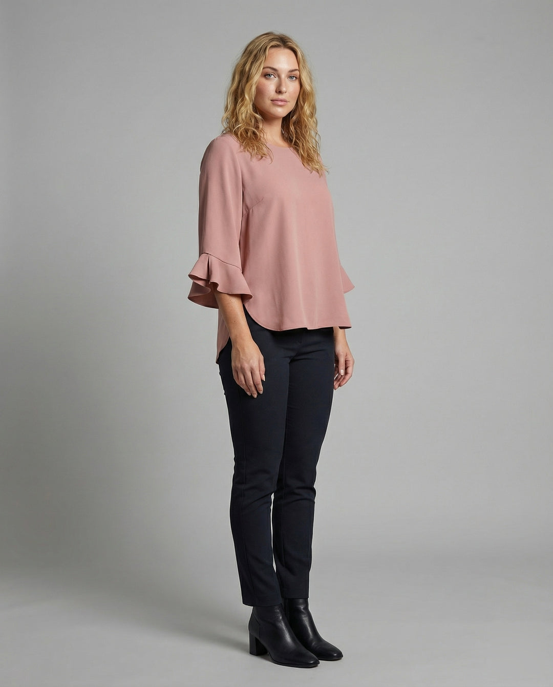 Product 15566742454602 - full_body_front