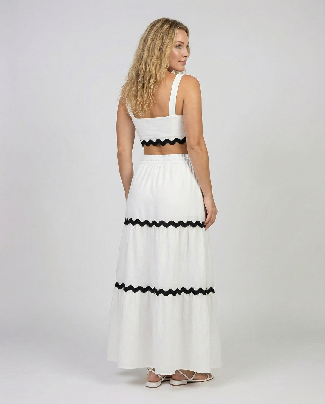 Product 15566743044426 - back_view