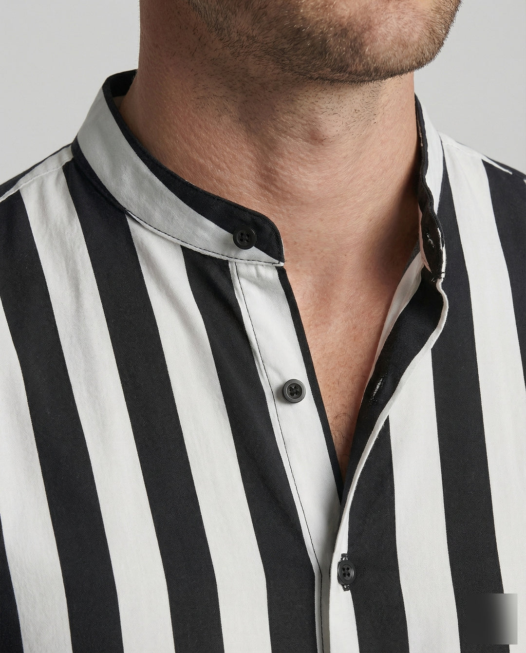 Product 15566744289610 - close_up_detail