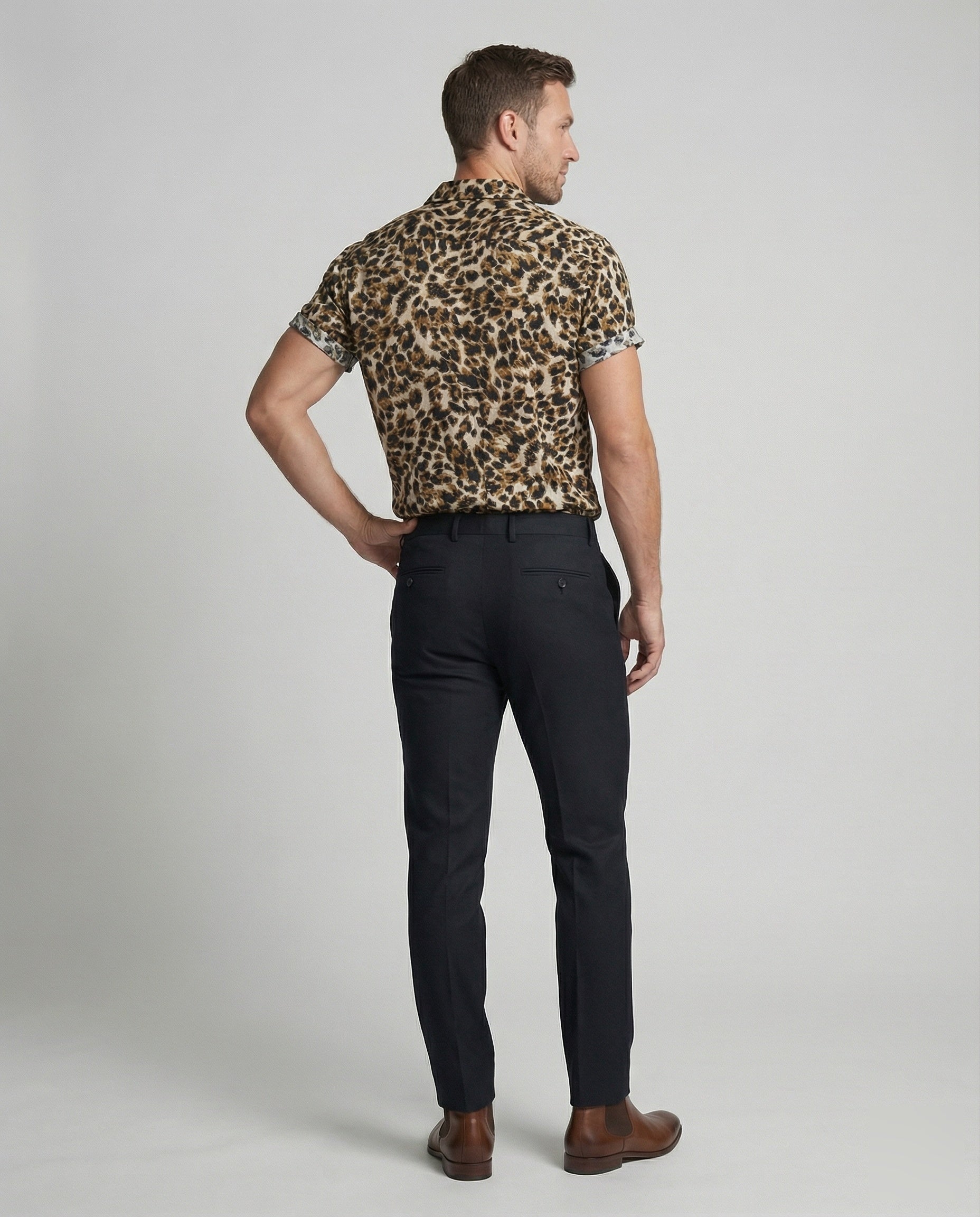 Product 15566745534794 - back_view