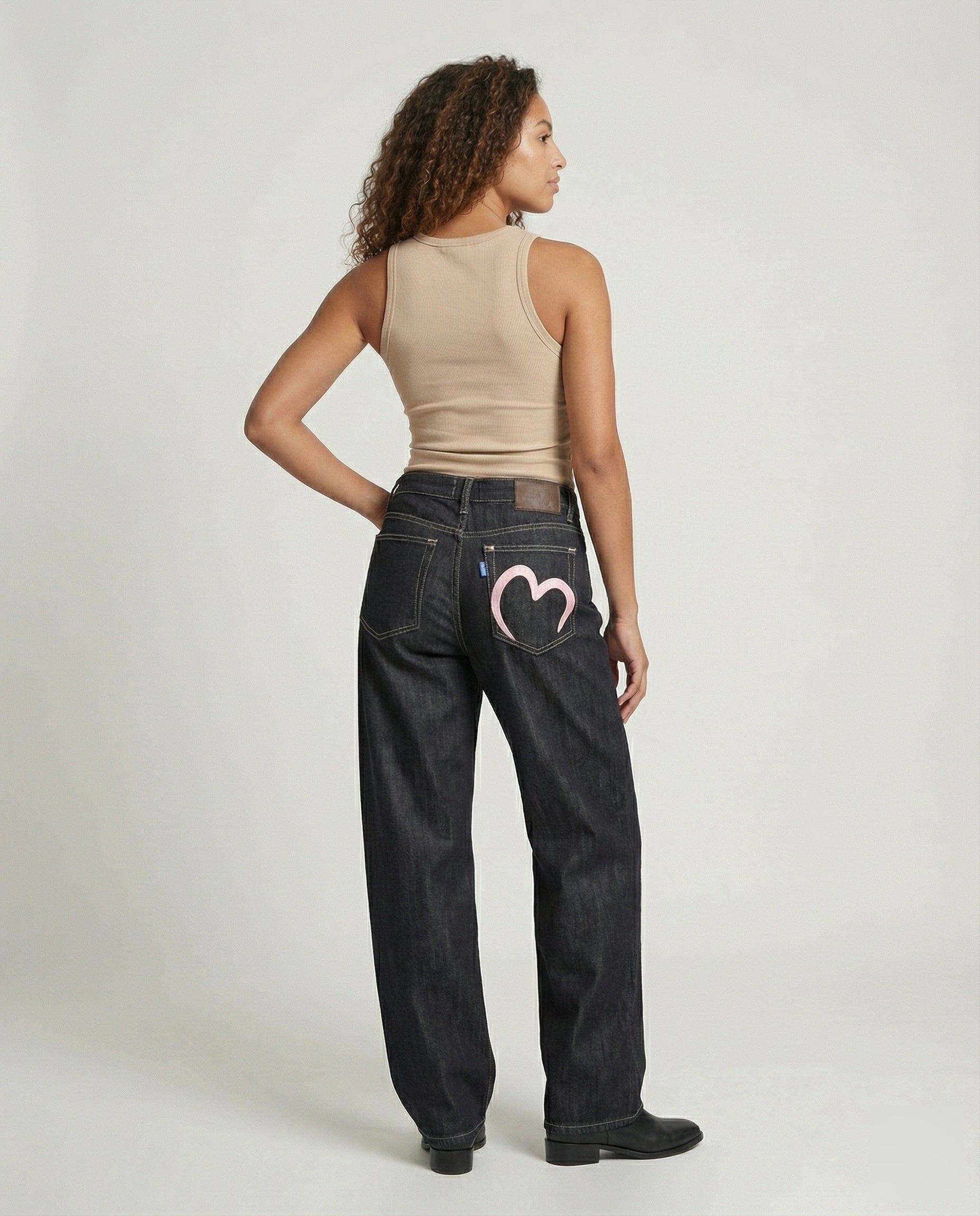 Product 15576225775946 - back_view