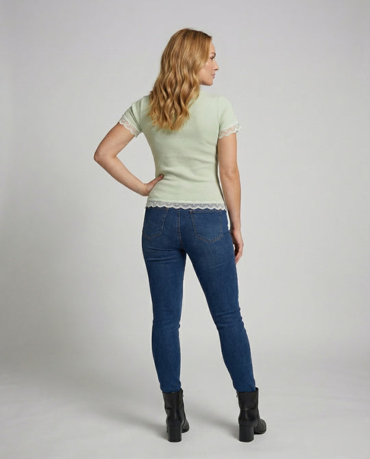Product 15576226857290 - back_view