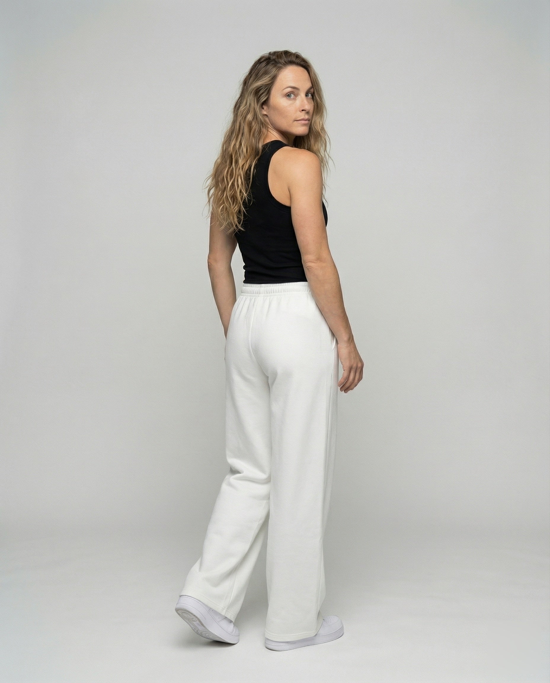 Product 15576229314890 - back_view