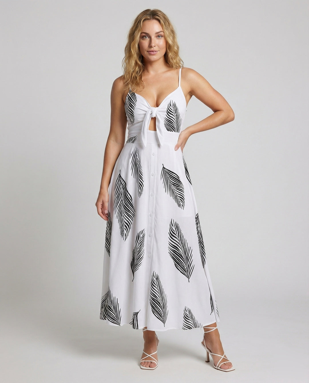 Product 15576230003018 - full_body_front