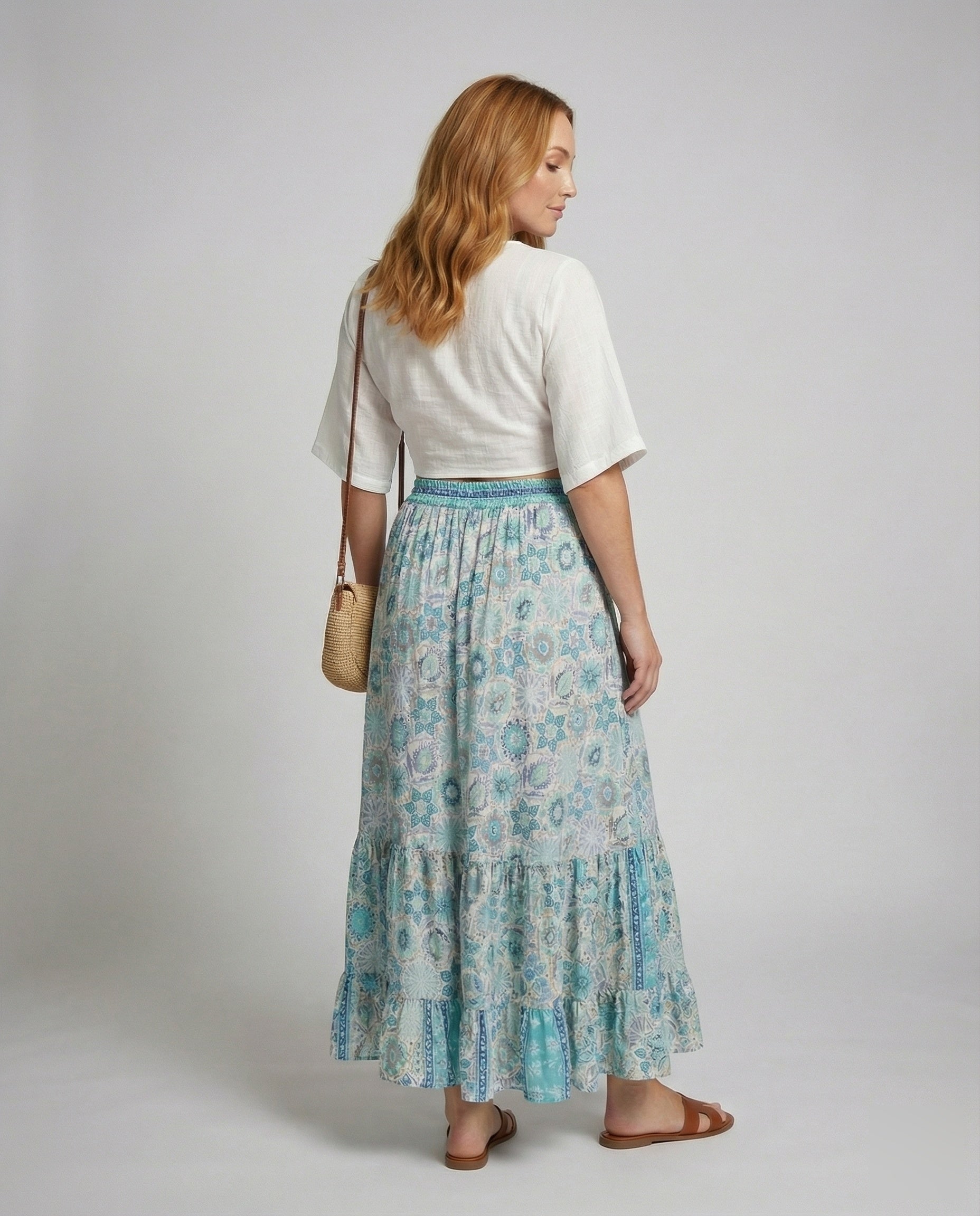 Product 15576231870794 - back_view