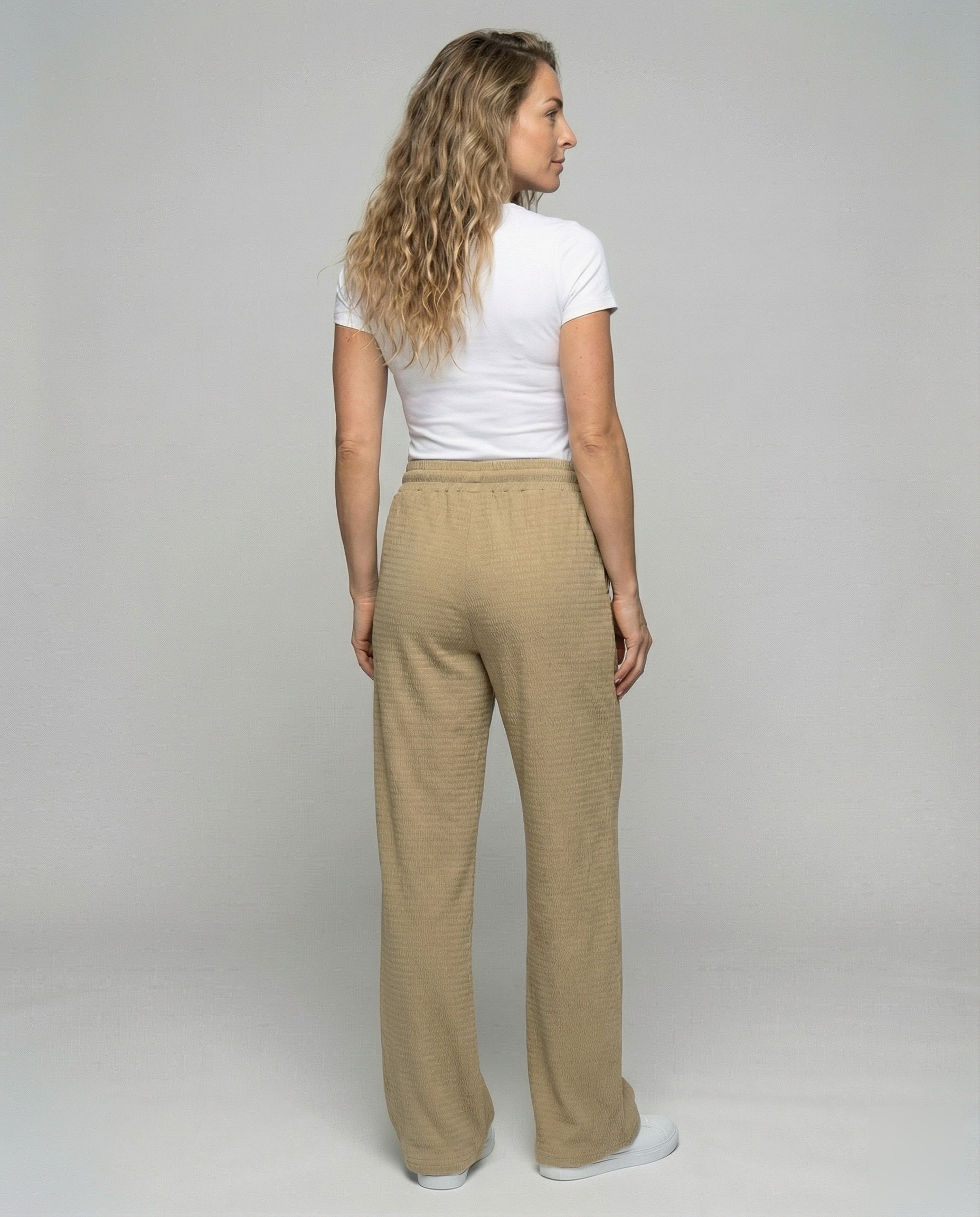 Product 15576233541962 - back_view