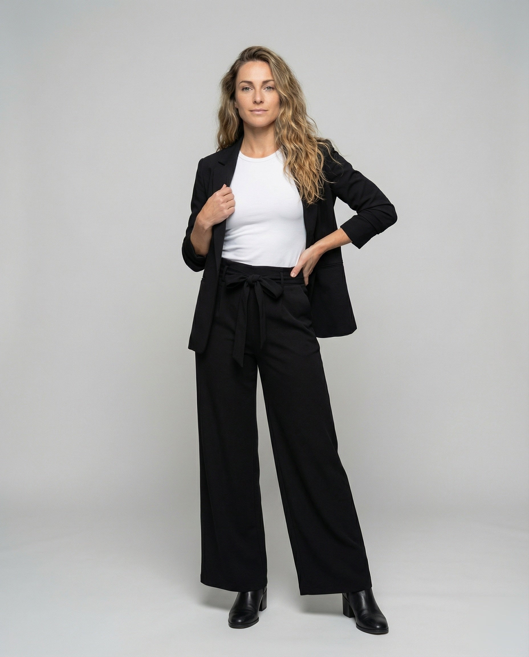 Product 15576233705802 - full_body_front