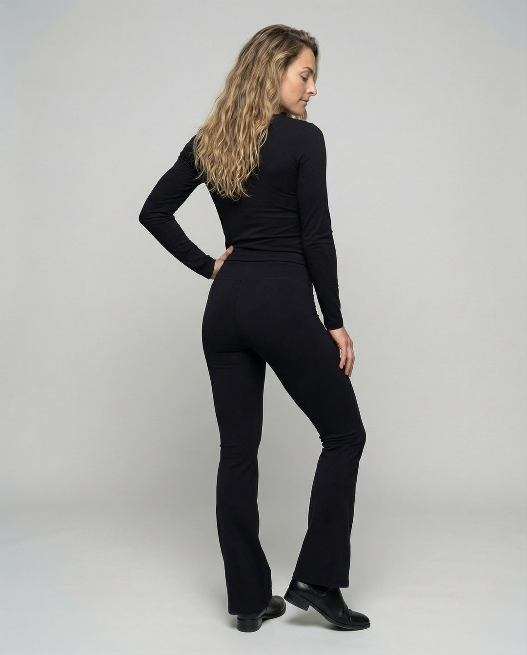 Product 15576233804106 - back_view