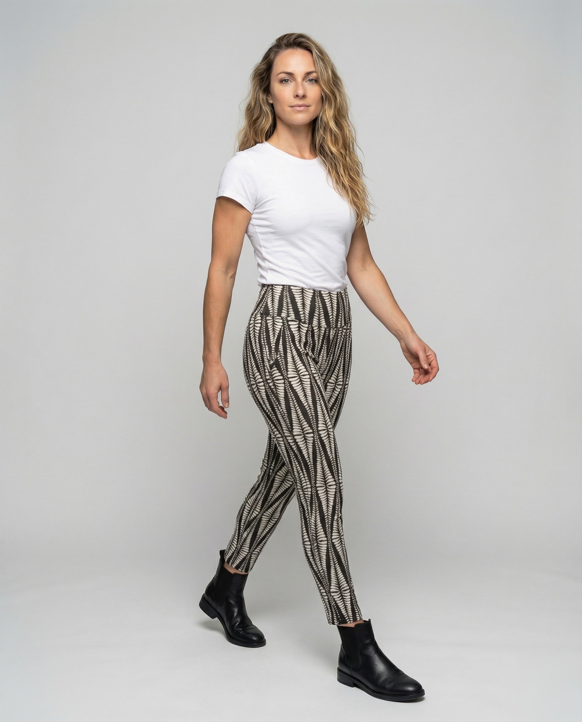 Product 15576235835722 - full_body_front