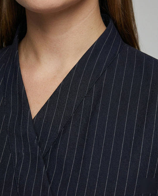 Product 15576236228938 - close_up_detail