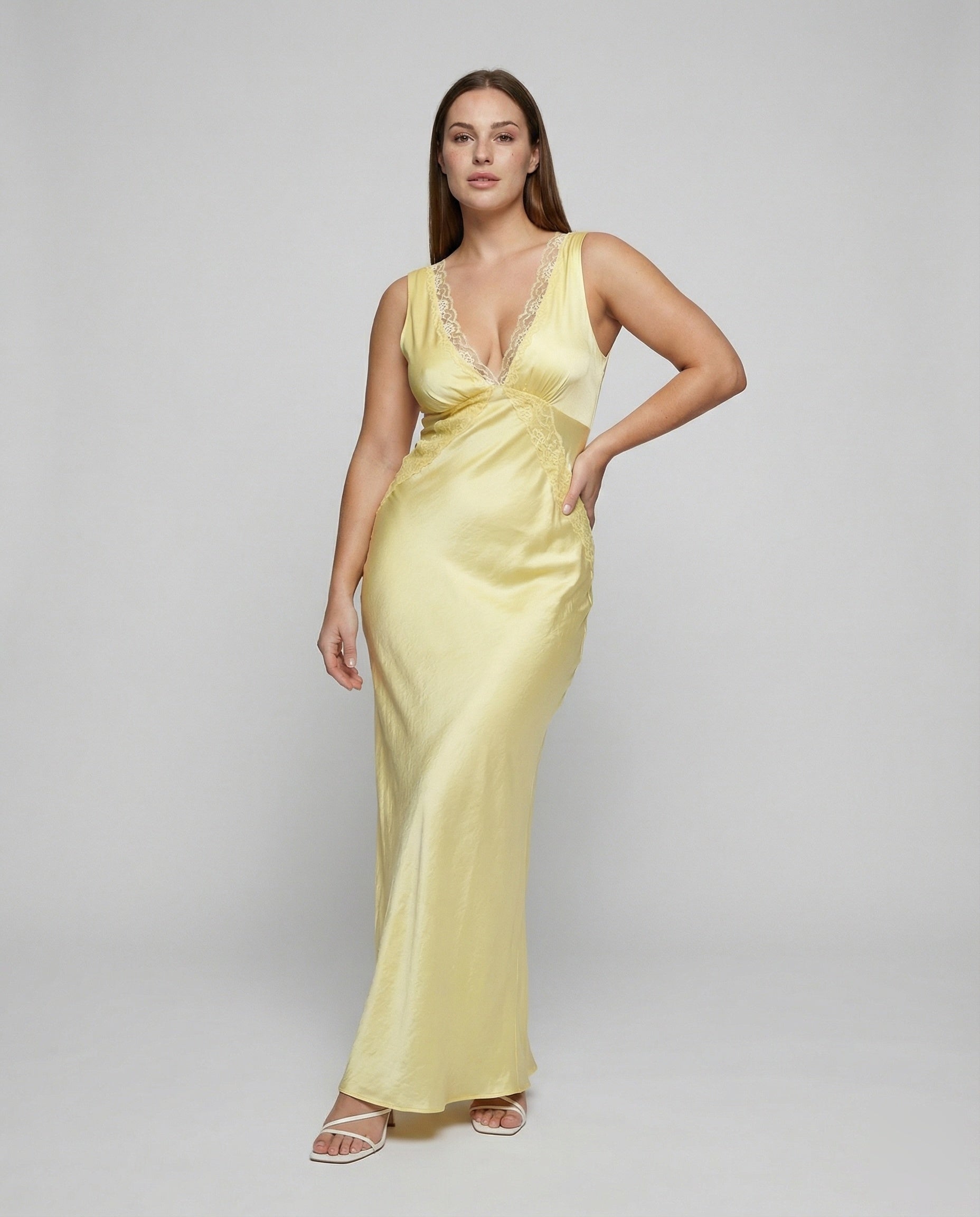 Product 15576237506890 - full_body_front