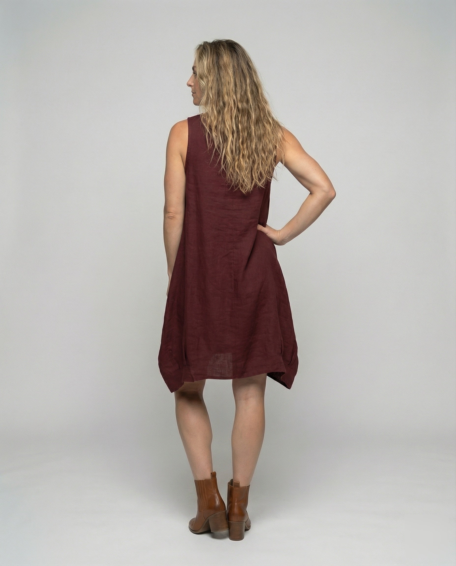 Product 15576239178058 - back_view