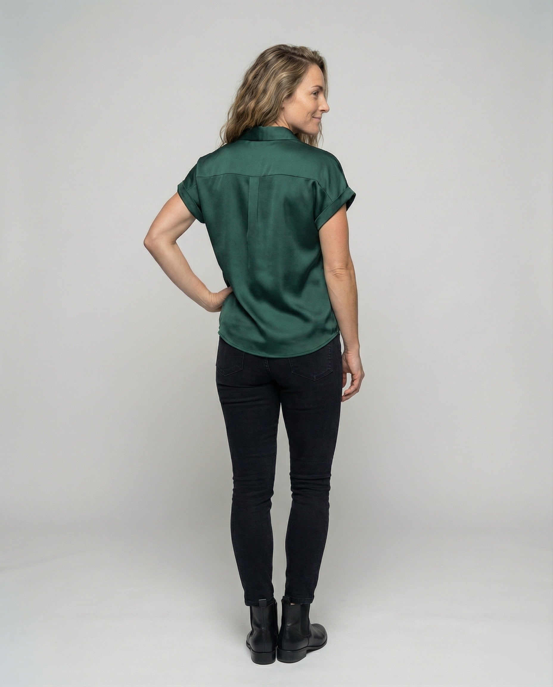 Product 15576240521546 - back_view