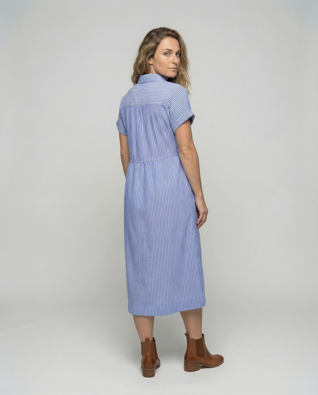 Product 15576241602890 - back_view