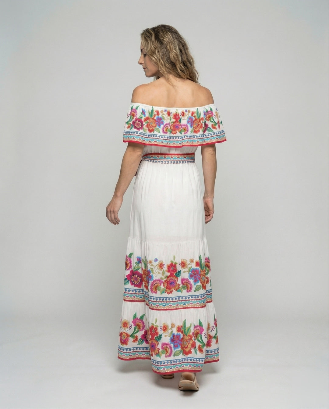 Product 15576243601738 - back_view