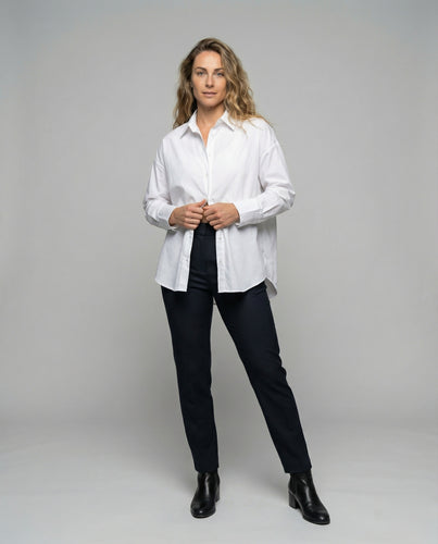 Damen nan Oversize-Hemdbluse mit vertikaler Streifenoptik, überschnittener Schulter und breiten Manschetten R&B