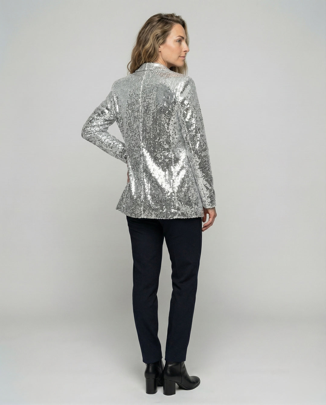 Product 15576244027722 - back_view