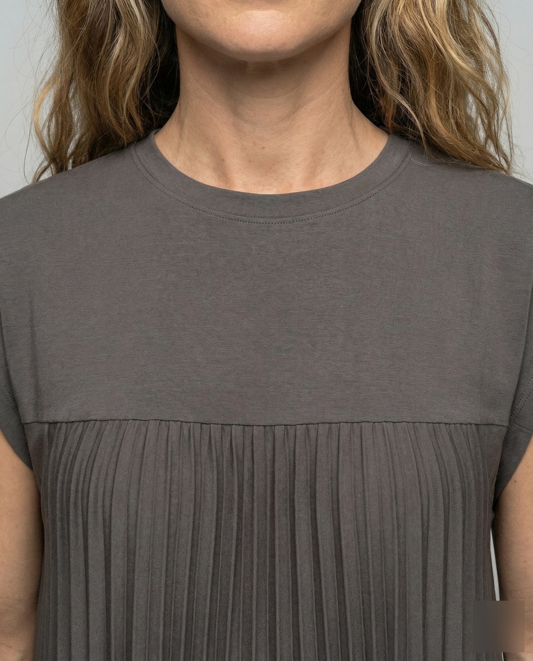 Product 15576244191562 - close_up_detail