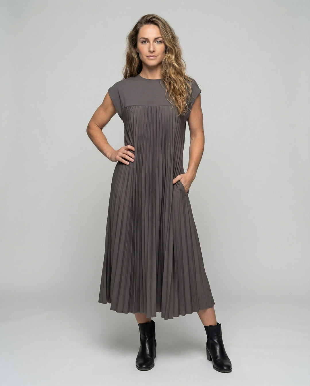 Product 15576244191562 - full_body_front