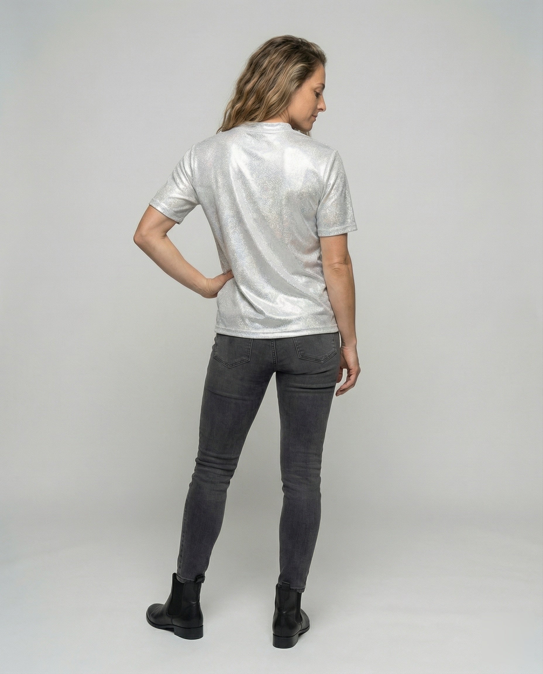 Product 15576244584778 - back_view