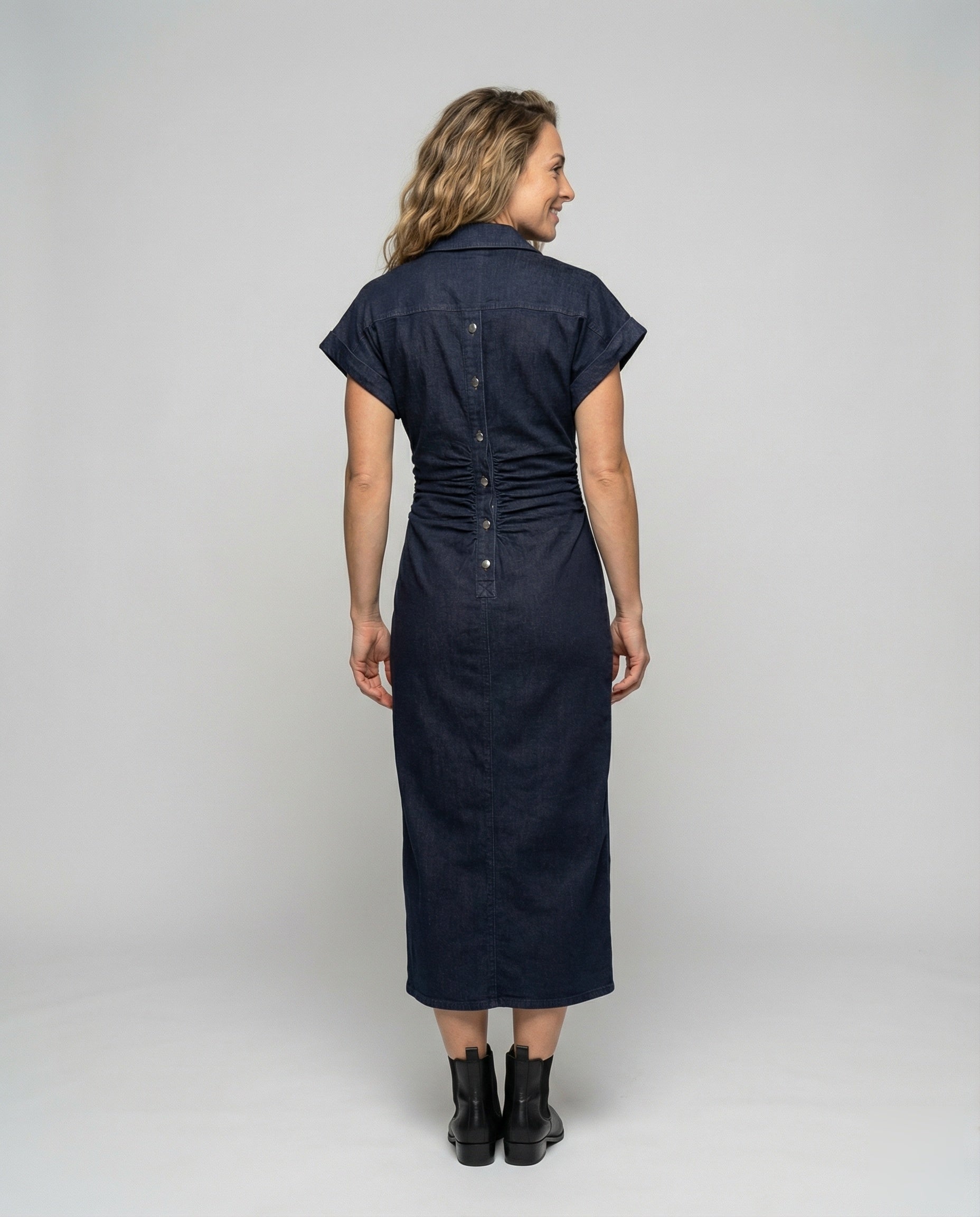 Product 15576244683082 - back_view