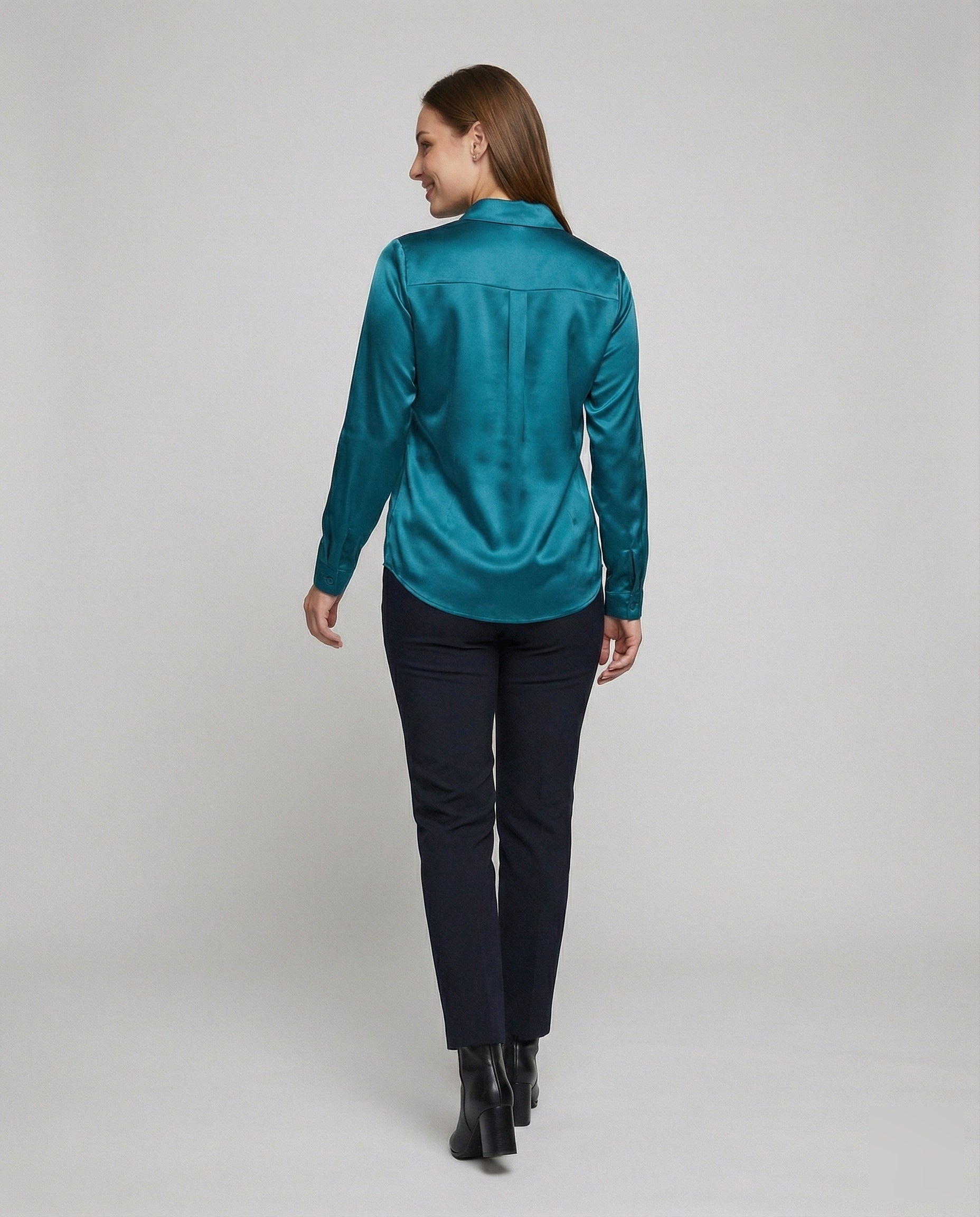 Product 15576247370058 - back_view