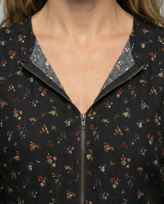 Product 15576249663818 - close_up_detail