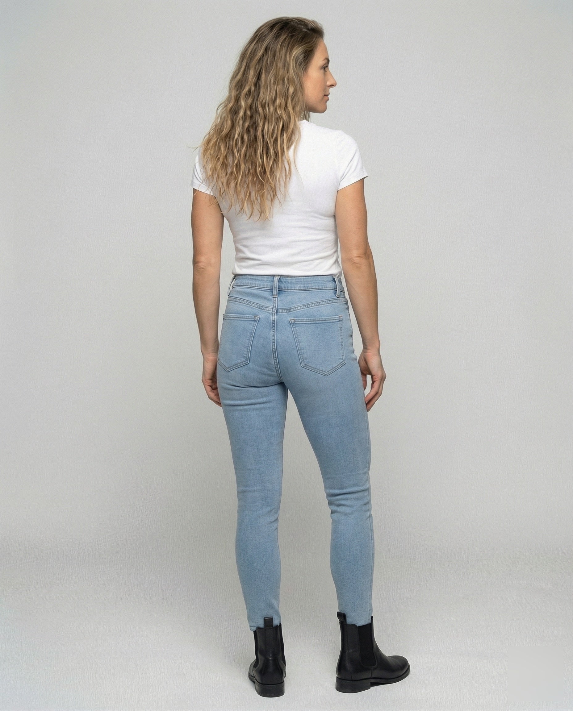 Product 15576249991498 - back_view