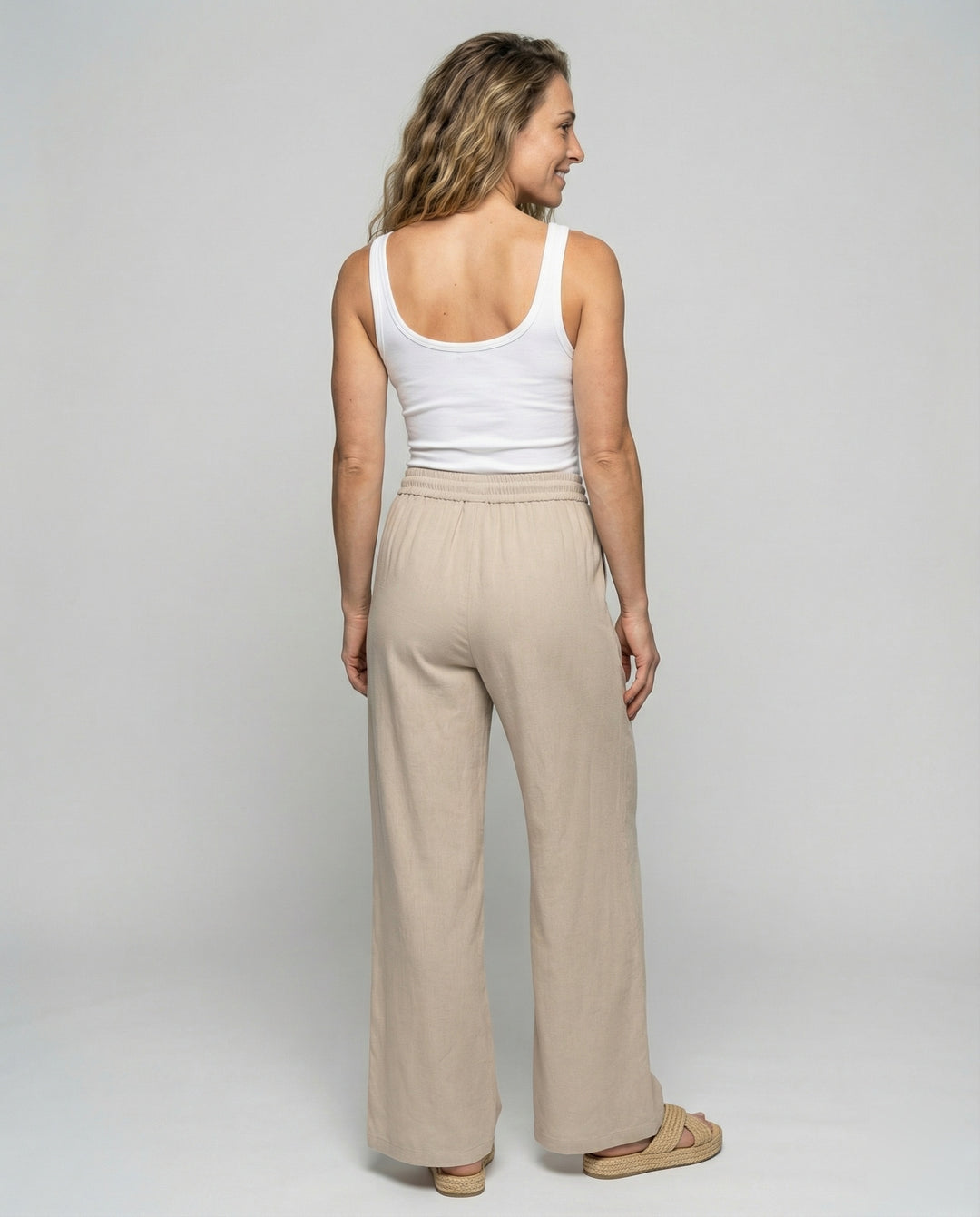 Product 15576250909002 - back_view