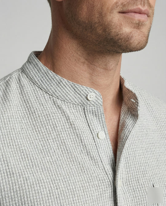 Product 15576256971082 - close_up_detail