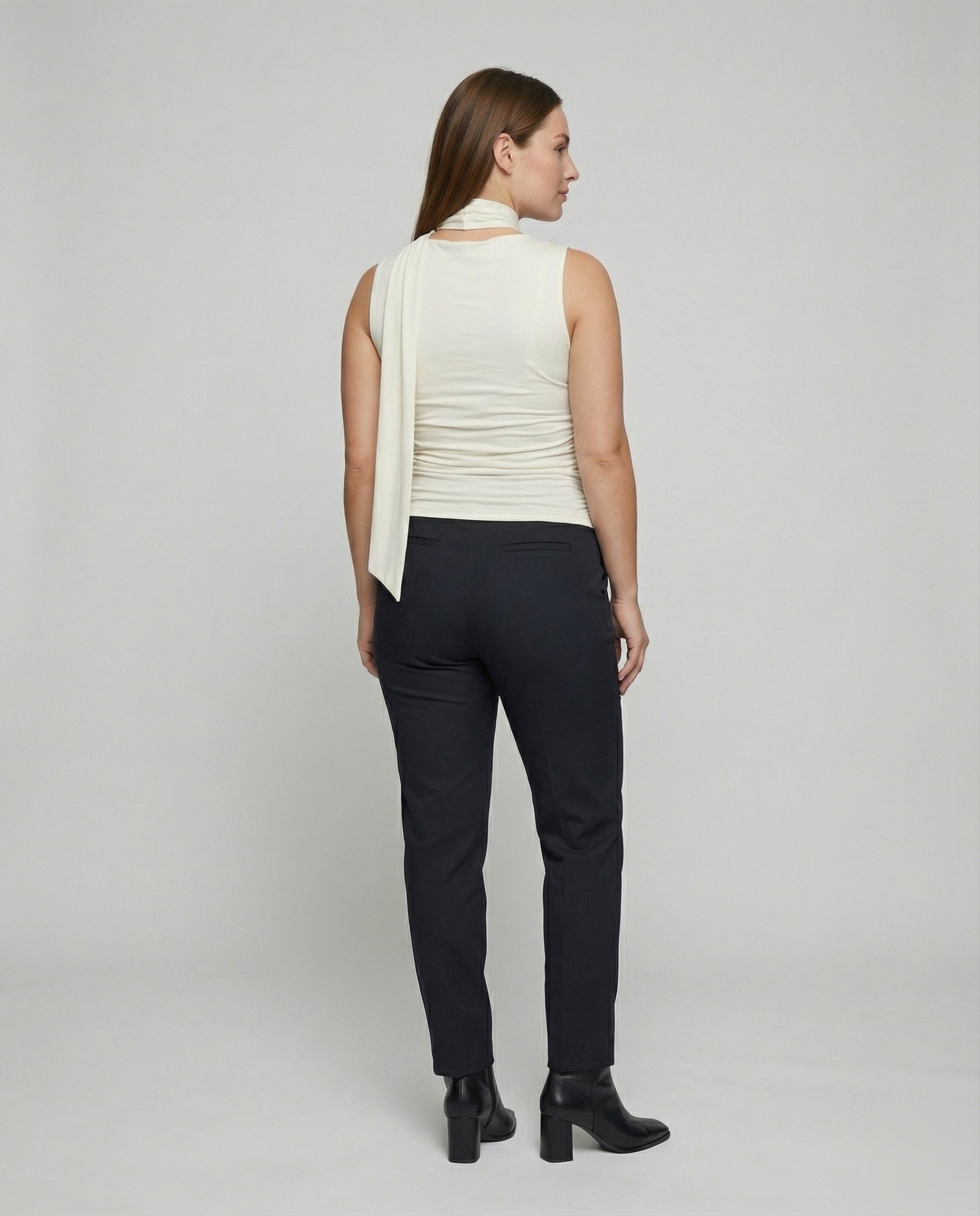 Product 15579250032970 - back_view
