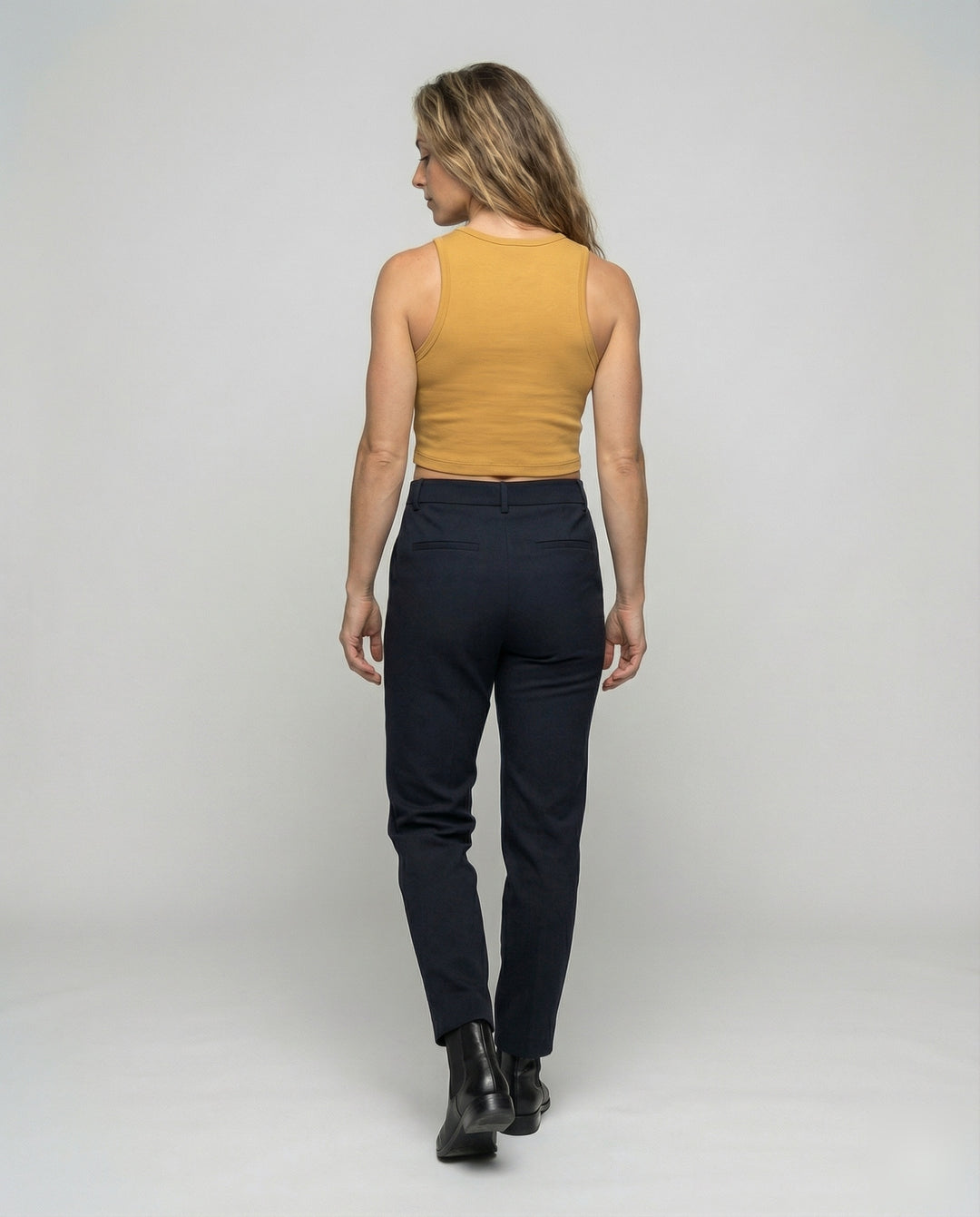 Product 15579250786634 - back_view