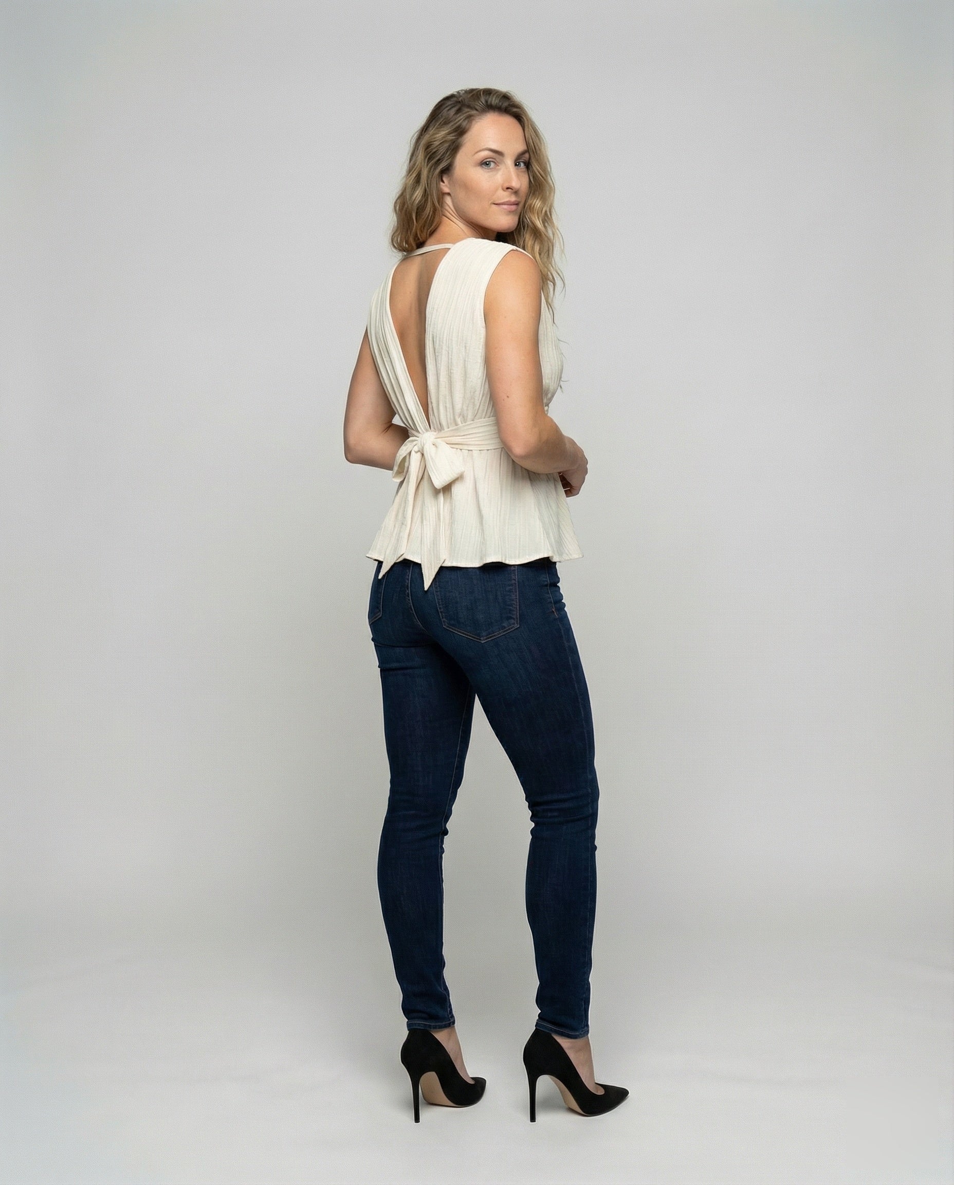 Product 15579252425034 - back_view