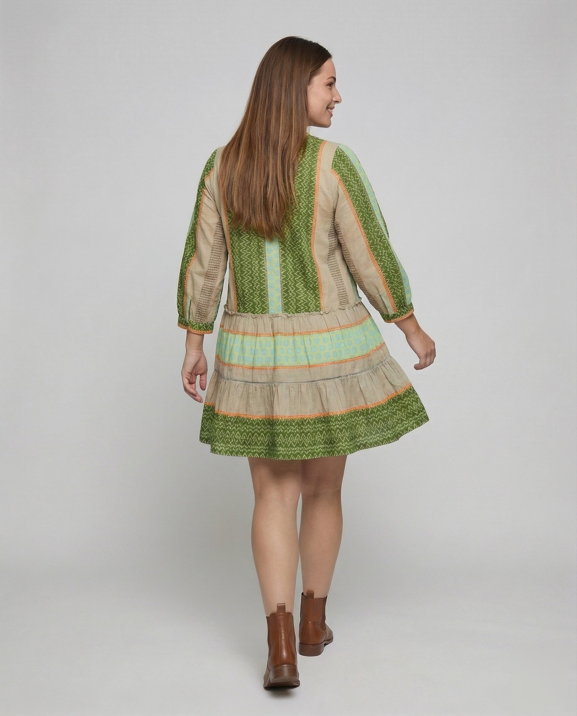 Product 15579256521034 - back_view