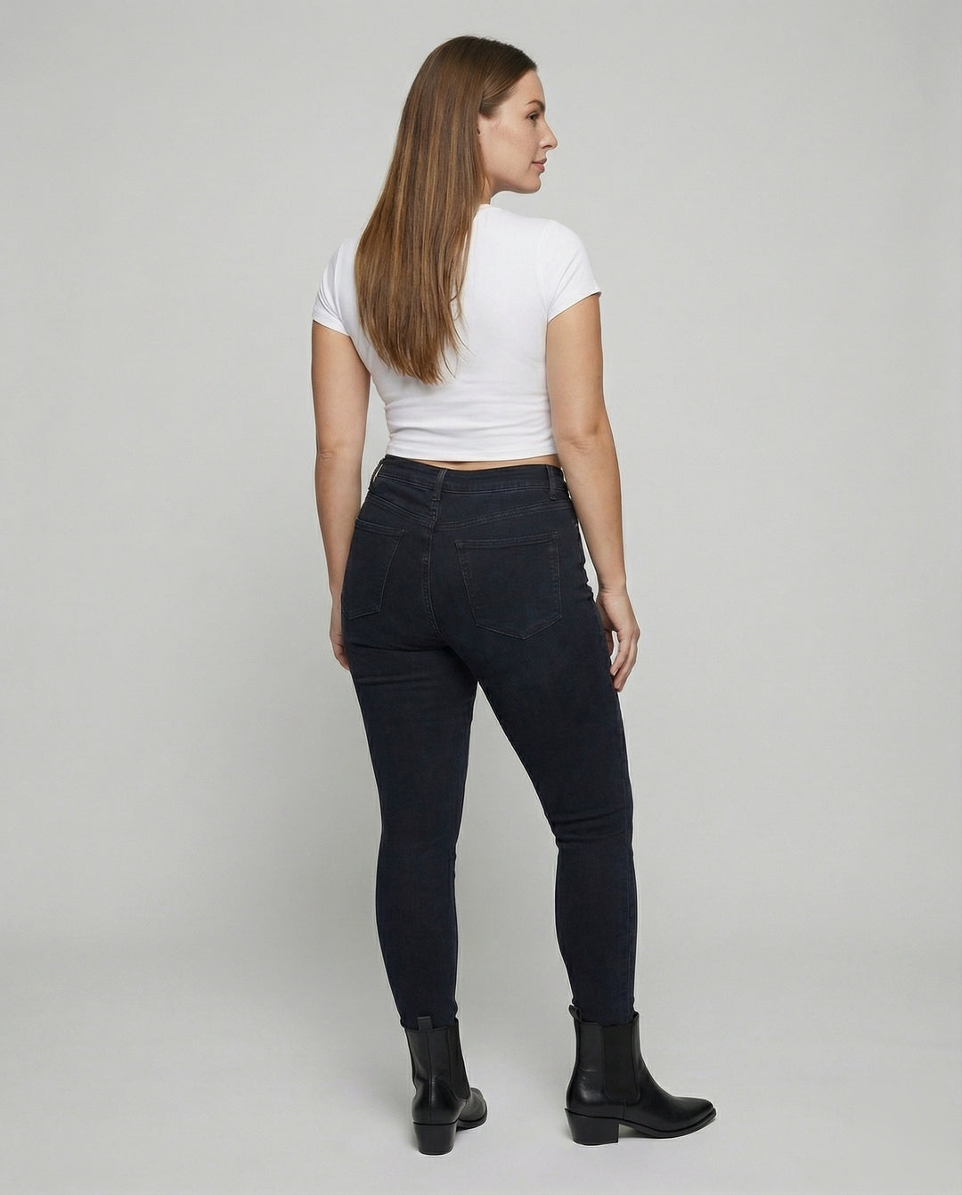 Product 15579259896138 - back_view