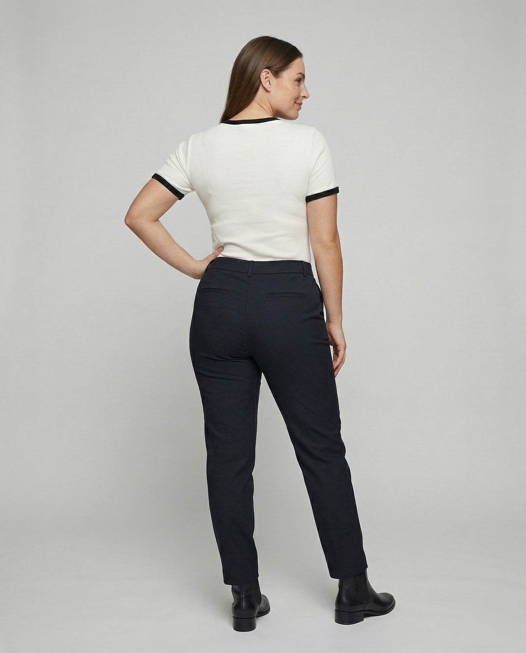Product 15579260715338 - back_view