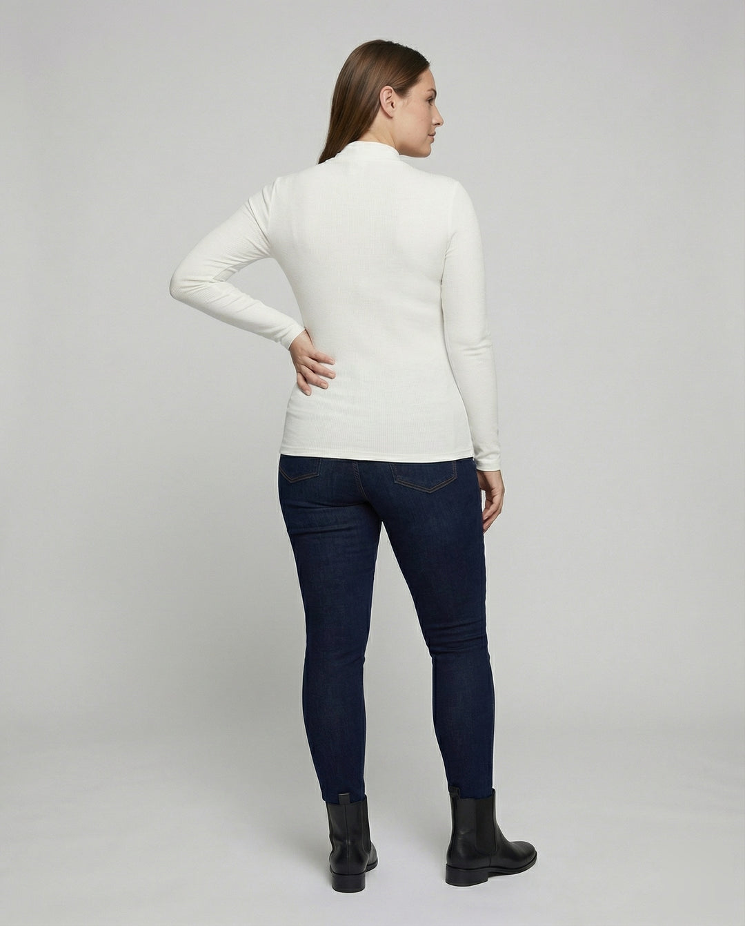 Product 15579261469002 - back_view