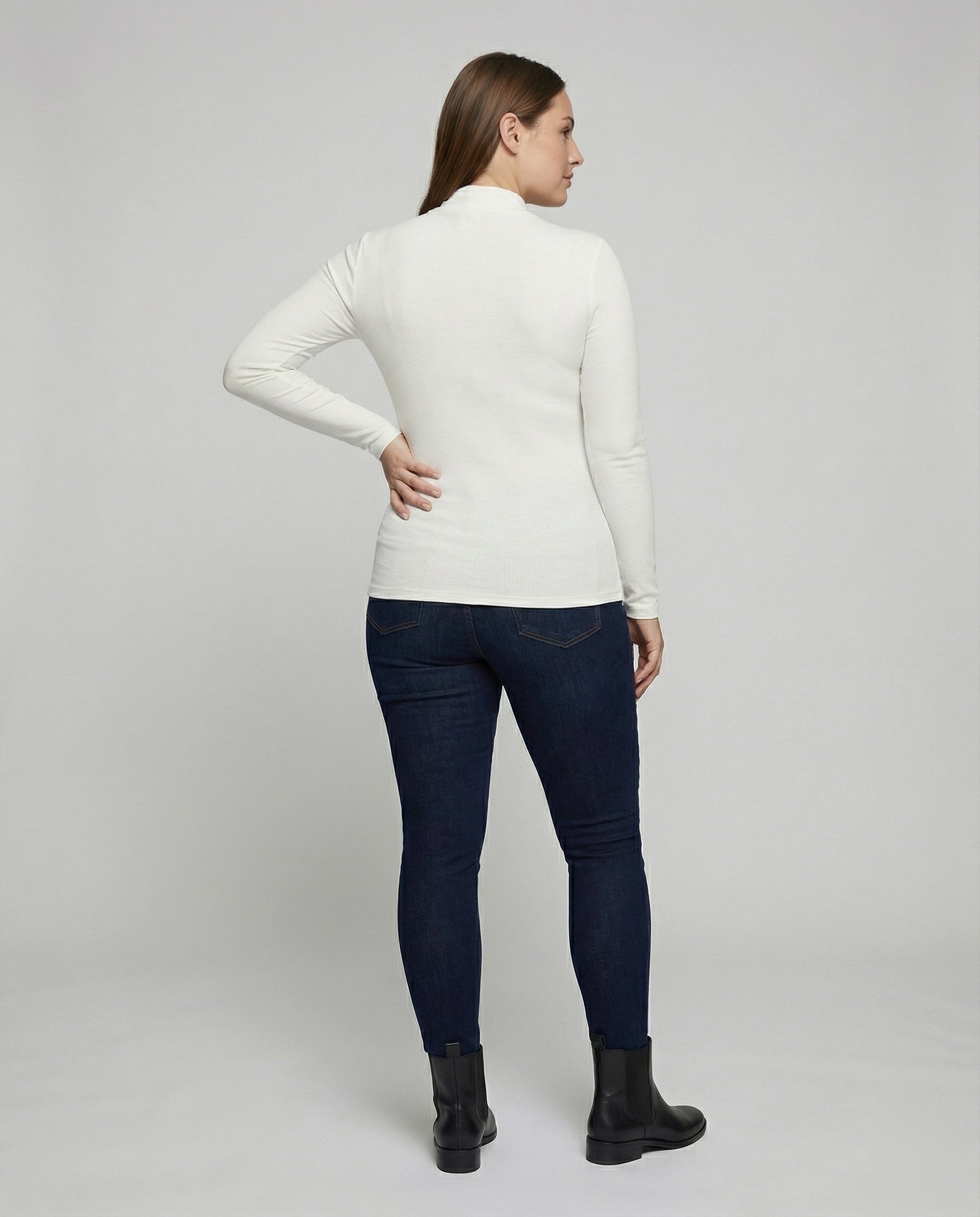 Product 15579261469002 - back_view