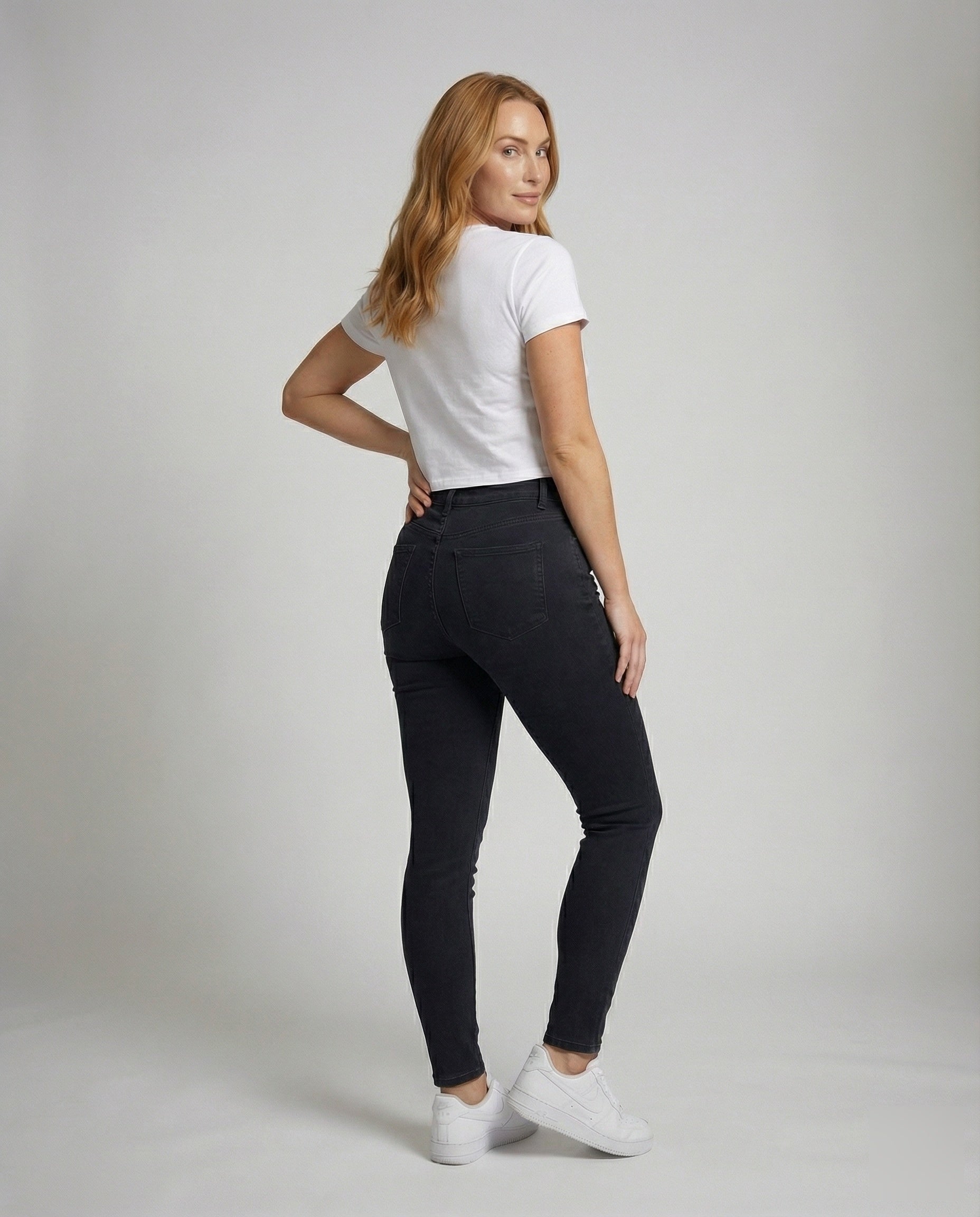 Product 15579263992138 - back_view