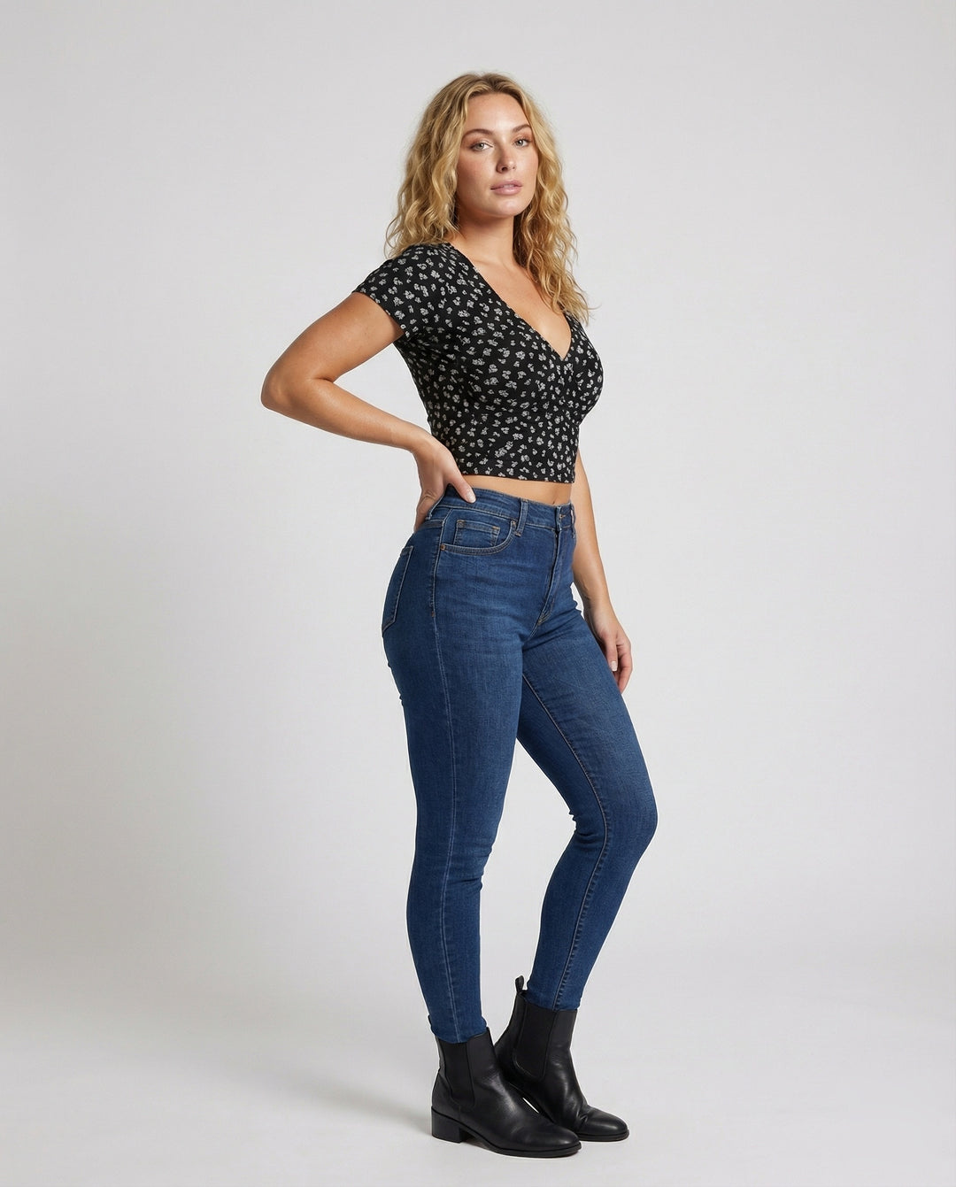 Product 15579269693770 - full_body_front