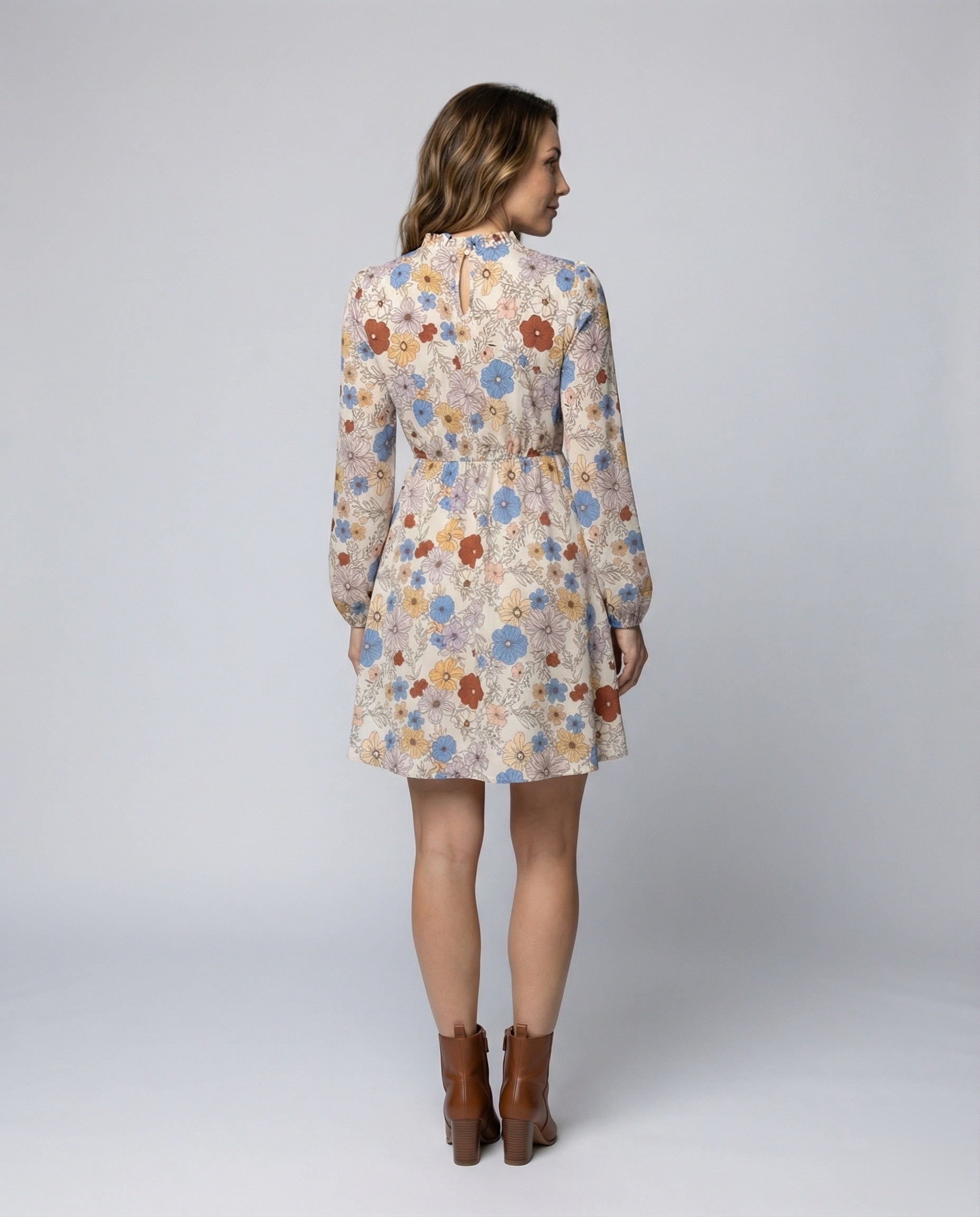 Product 15579273757002 - back_view