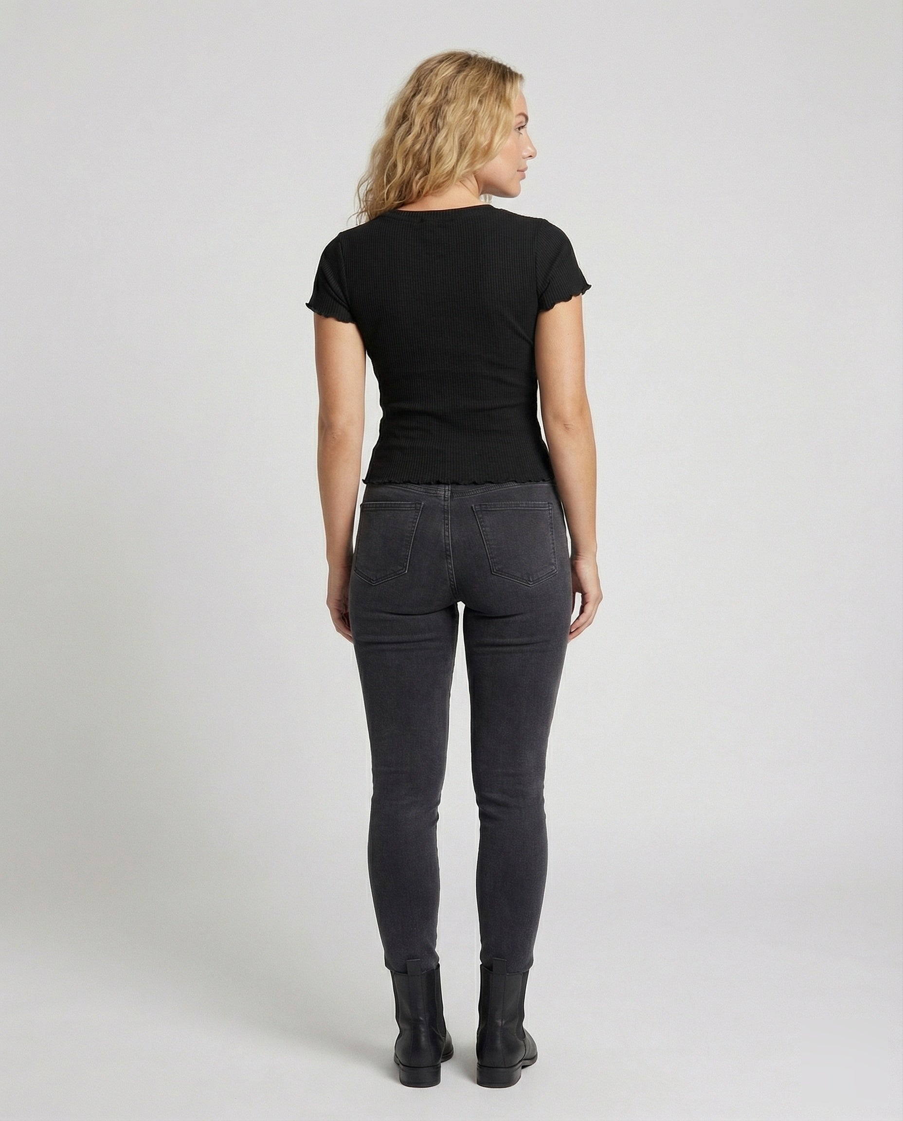 Product 15579276050762 - back_view