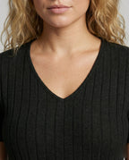 Product 15579277001034 - close_up_detail
