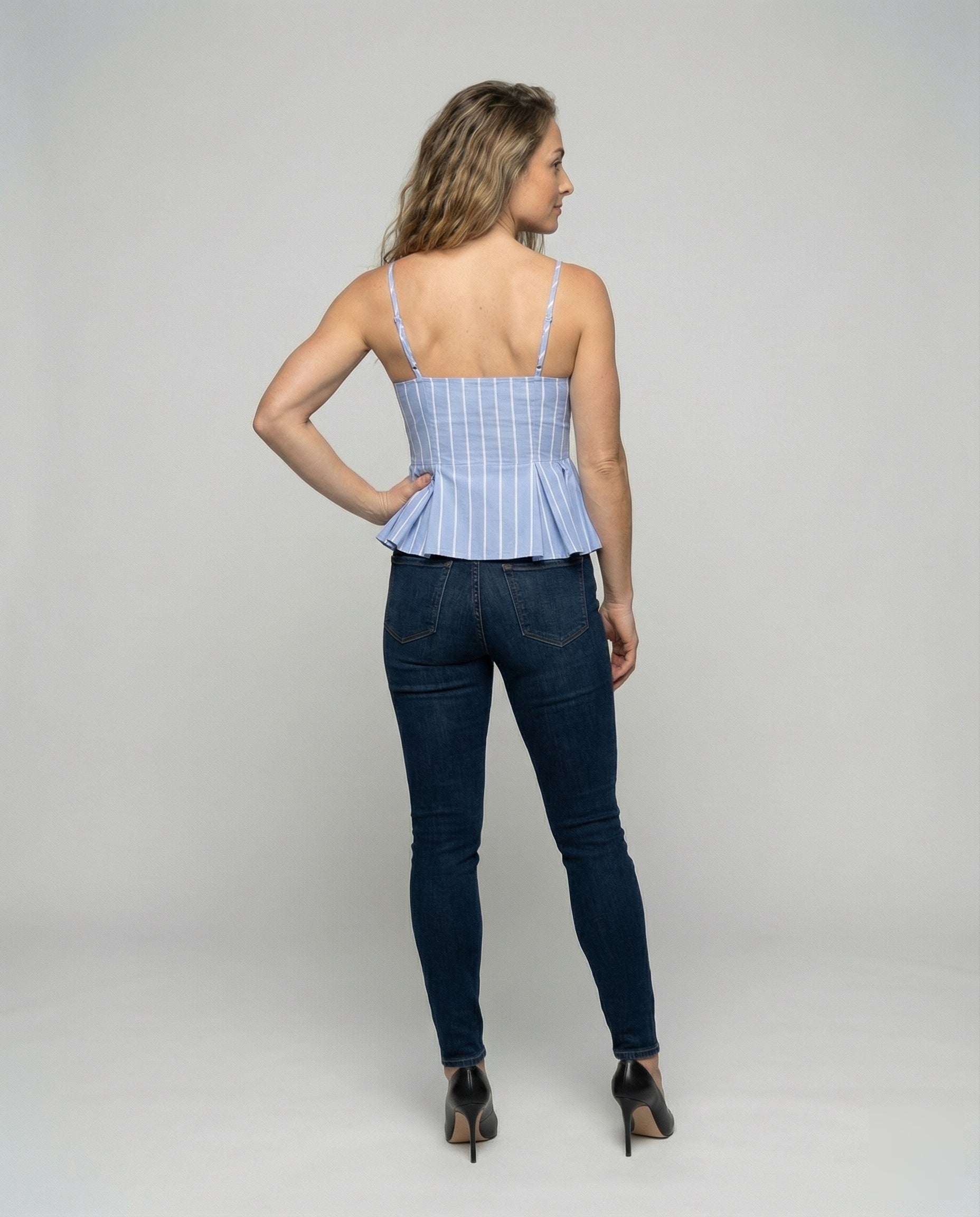 Product 15579278016842 - back_view