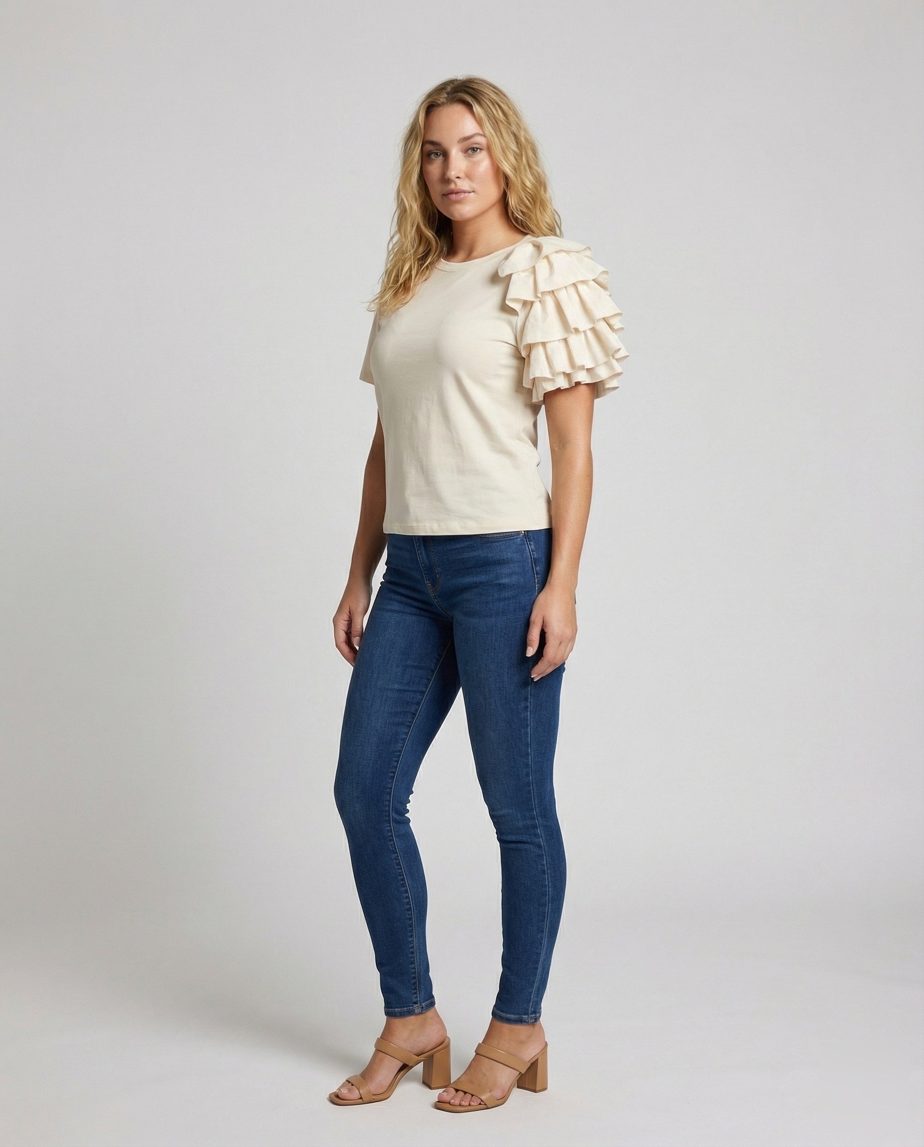 Product 15579280965962 - full_body_front