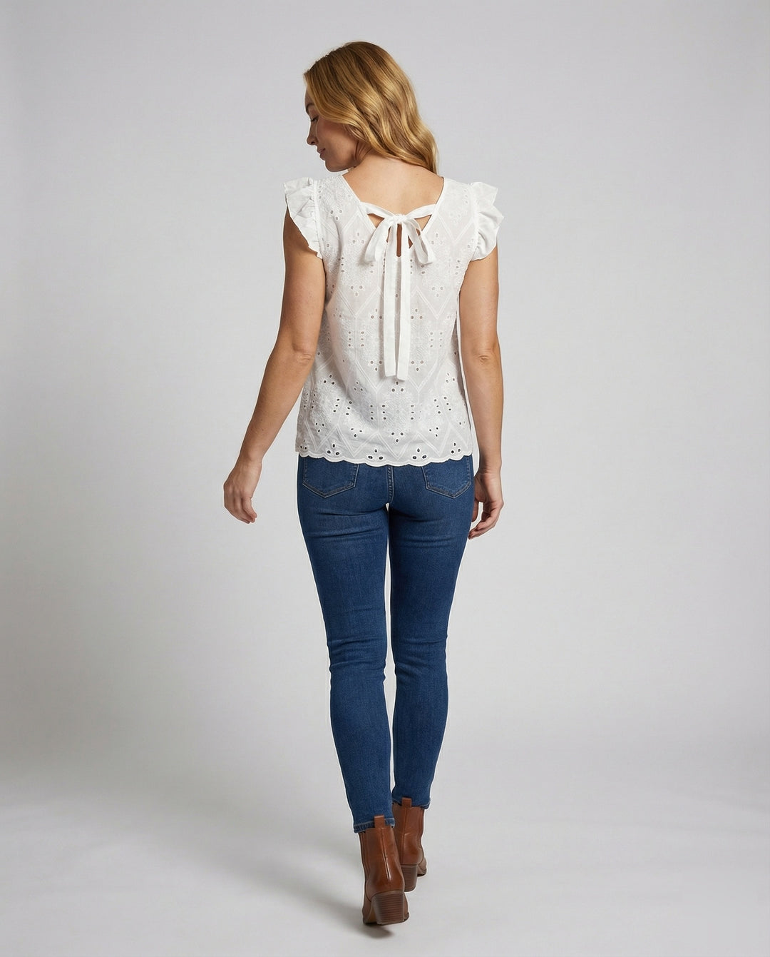 Product 15579283915082 - back_view